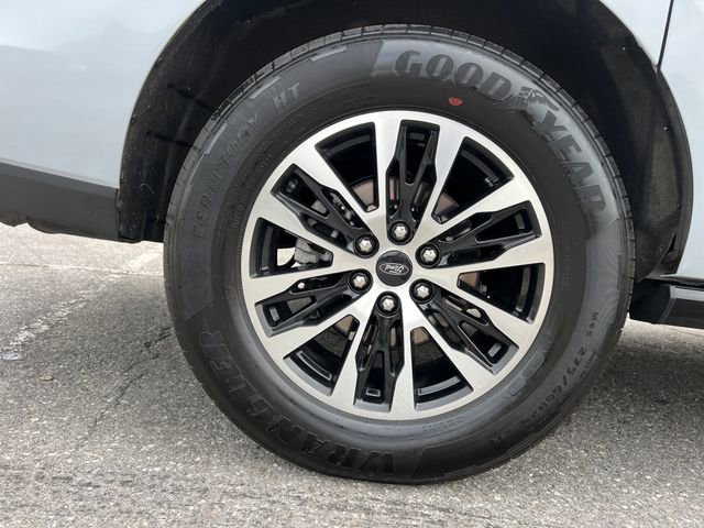 Certified 2025 Ford Expedition Max Platinum AWD/4WD image 22