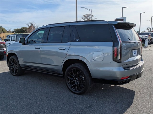 Used 2024 Cadillac Escalade Sport Platinum w/ LPO, ONYX Package image 3