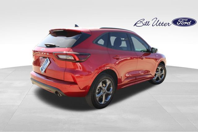 Certified 2023 Ford Escape ST-Line w/ Tech Pack #1 image 5