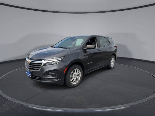 Used 2022 Chevrolet Equinox LS AWD/4WD image 4