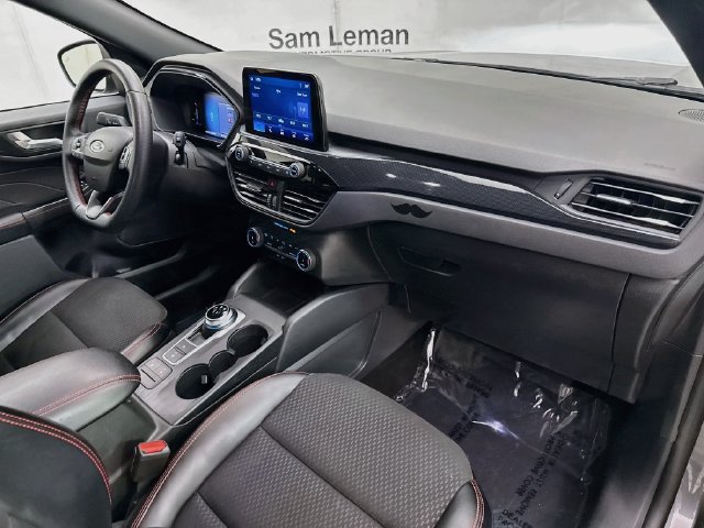 Certified 2025 Ford Escape ST-Line AWD/4WD image 27