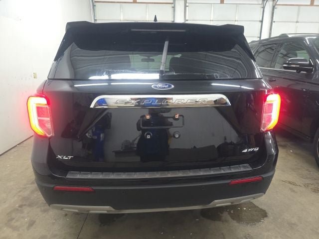 Certified 2024 Ford Explorer XLT w/ Equipment Group 202A AWD/4WD image 11
