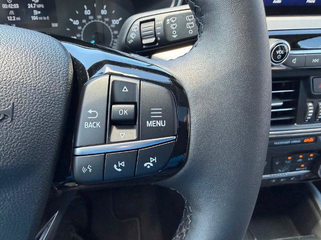 Certified 2022 Ford Escape SE w/ SE Sport Appearance Package AWD/4WD image 18