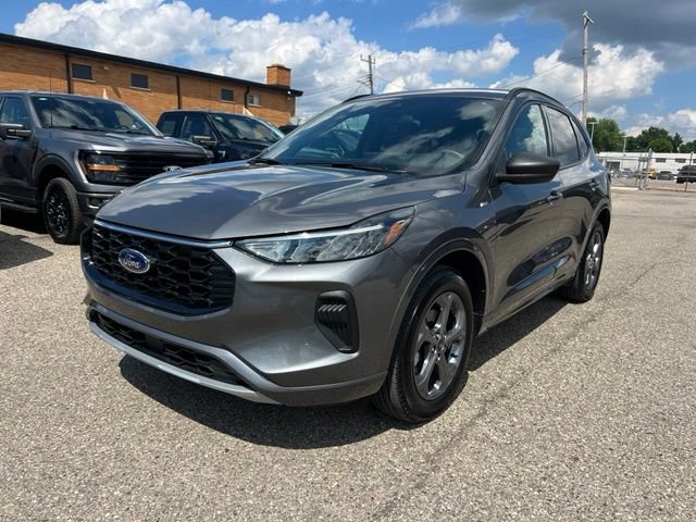 Certified 2024 Ford Escape ST-Line w/ Tech Pack #1 AWD/4WD image 27