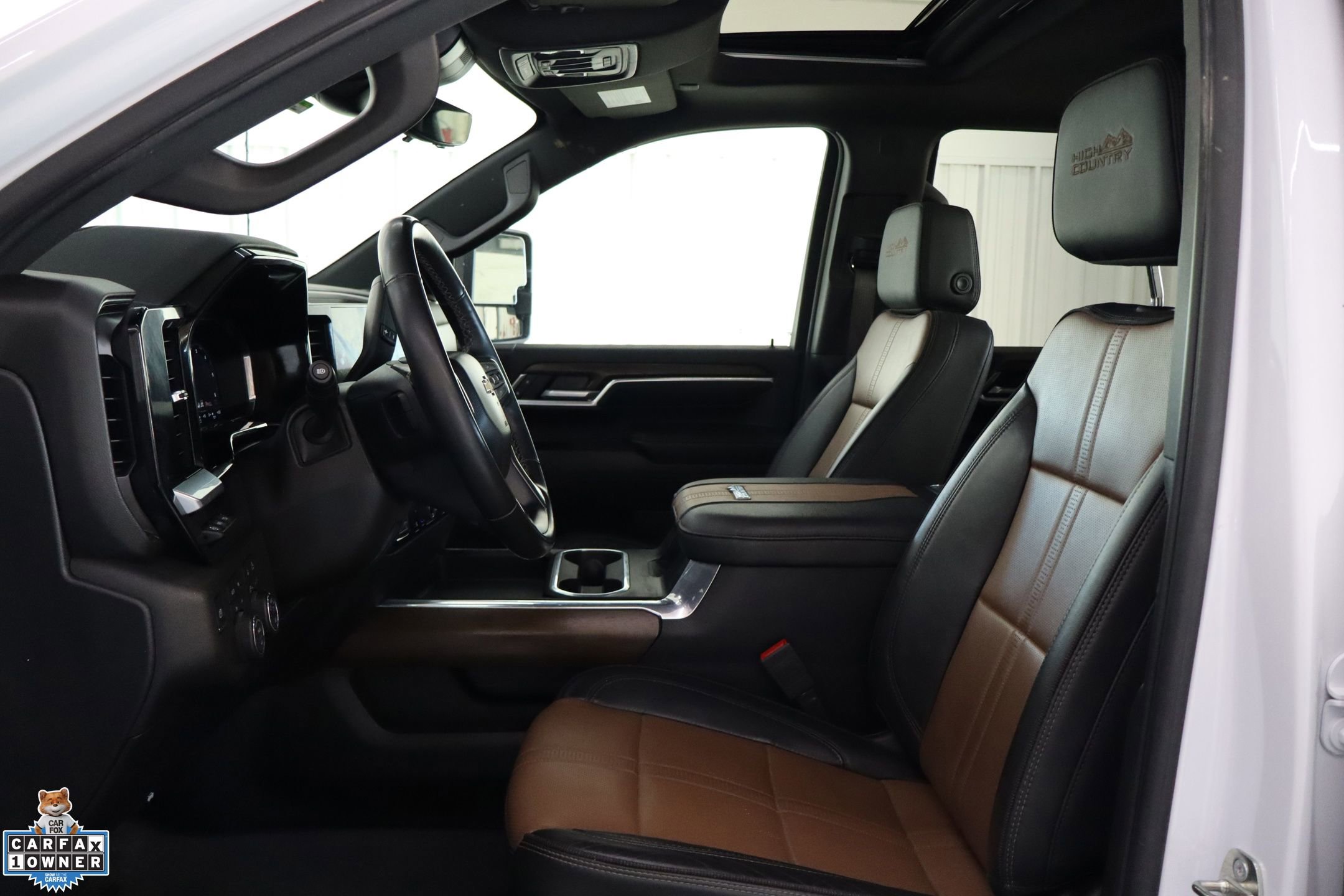 Used 2024 Chevrolet Silverado 3500 High Country w/ High Country Premium Package image 15