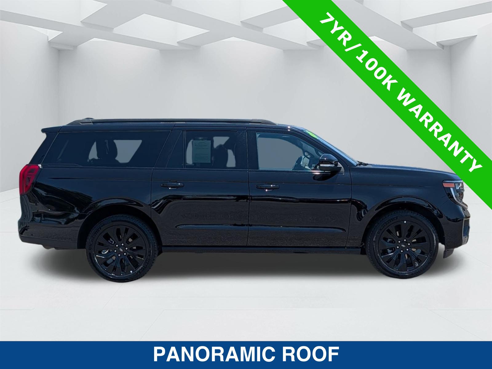 Certified 2025 Ford Expedition Max Platinum w/ Stealth Appearance Package AWD/4WD image 3