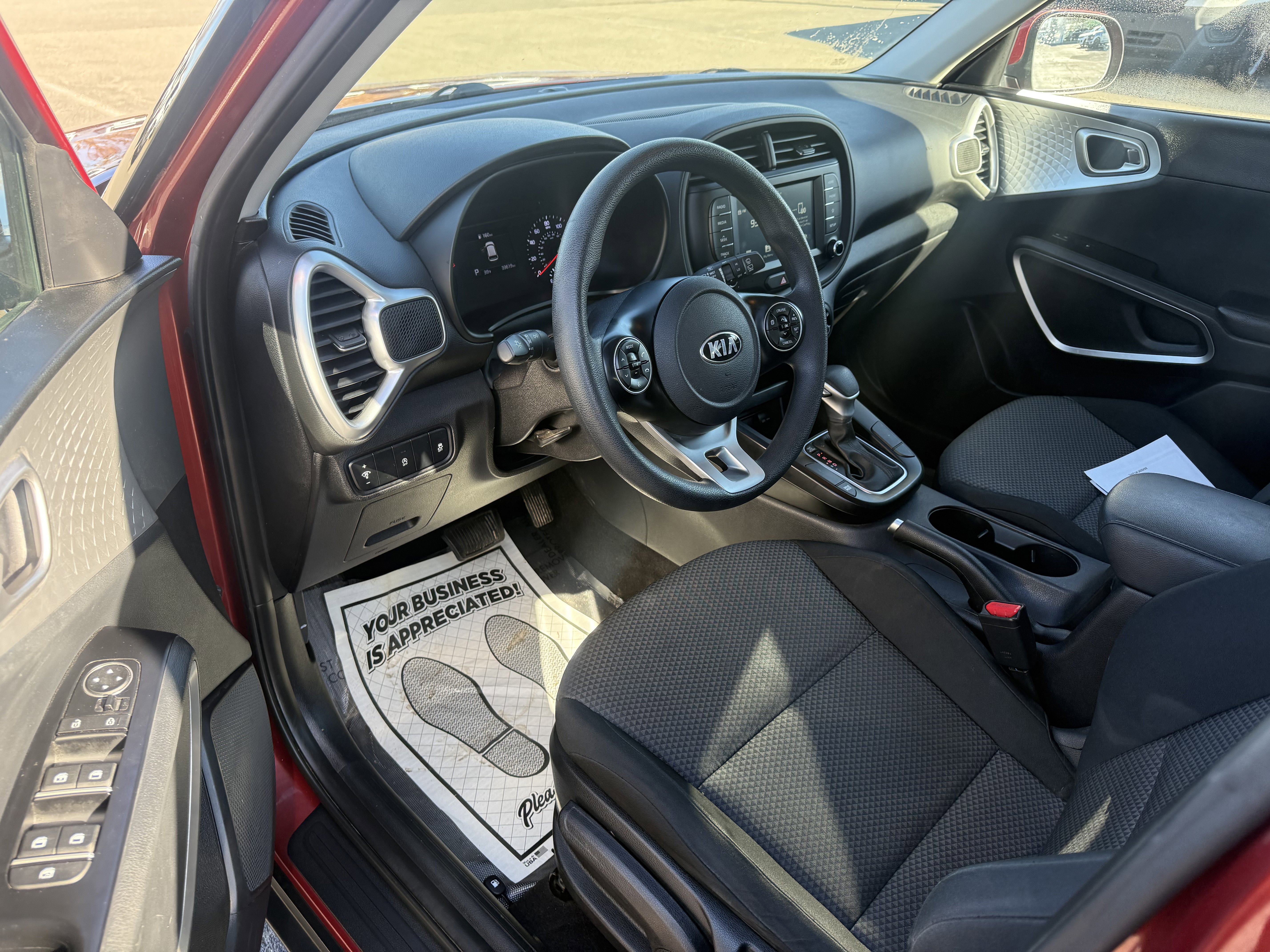 Used 2021 Kia Soul LX image 7