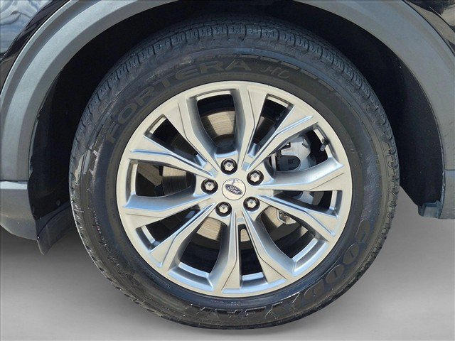 Certified 2022 Ford Explorer XLT w/ Equipment Group 202A RWD image 23