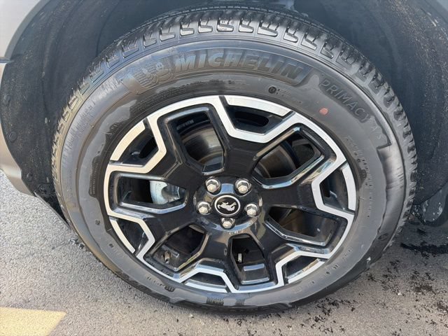 Certified 2025 Ford Bronco Sport Outer Banks w/ Outer Banks Tech Package+ AWD/4WD image 23