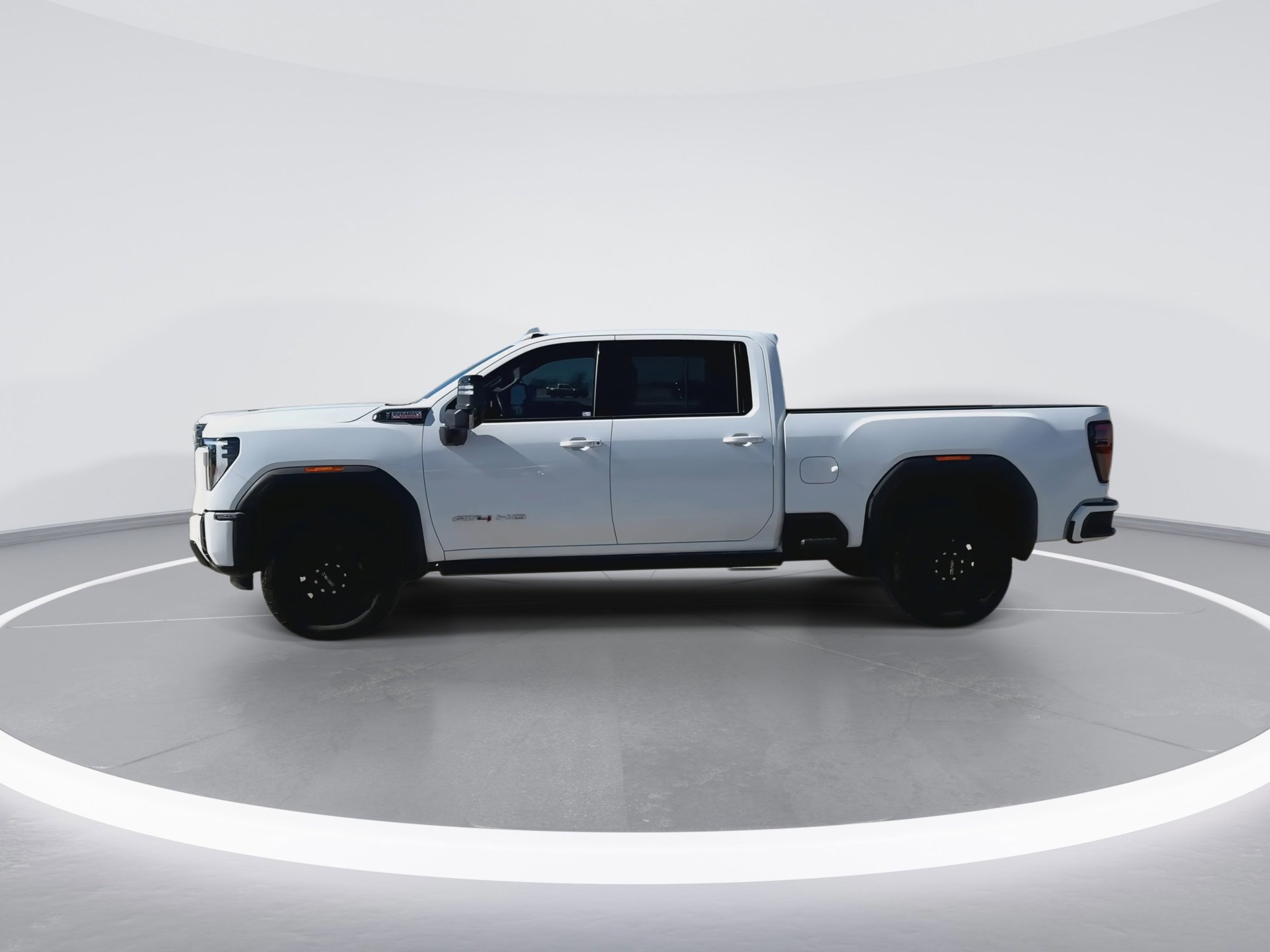 Used 2024 GMC Sierra 2500 AT4 w/ AT4 Premium Plus Package image 8