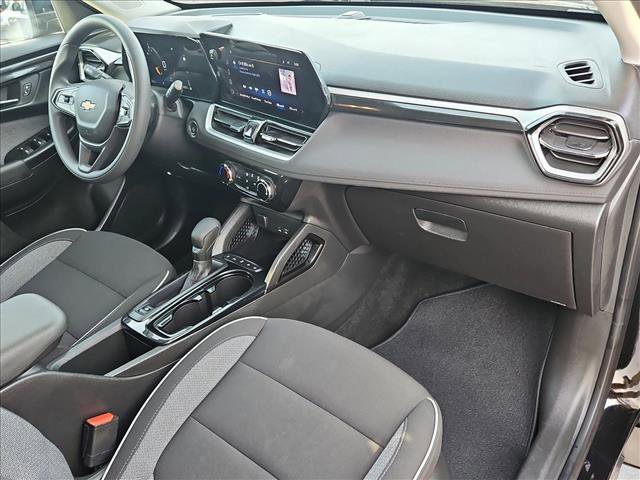 Used 2025 Chevrolet TrailBlazer LT image 21