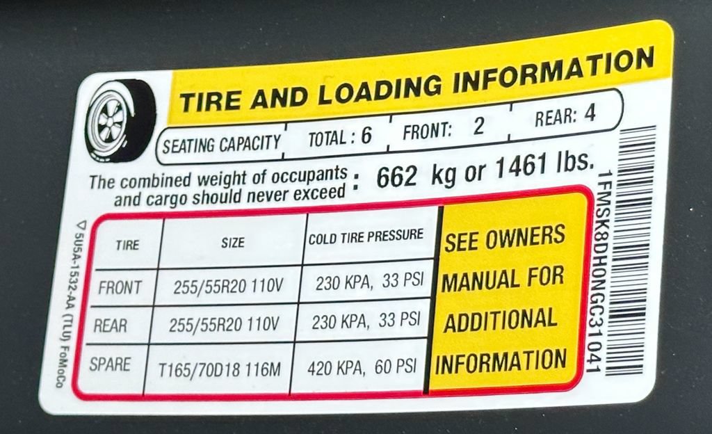 Certified 2022 Ford Explorer XLT w/ Equipment Group 202A AWD/4WD image 55