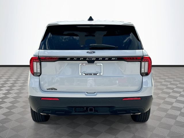 Certified 2026 Ford Explorer Active RWD image 6