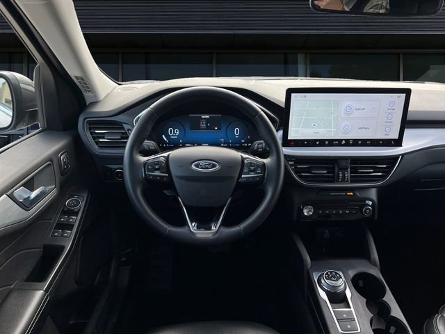 Certified 2024 Ford Escape Platinum AWD/4WD image 12