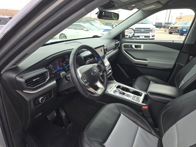 Certified 2023 Ford Explorer XLT w/ Equipment Group 202A image 10