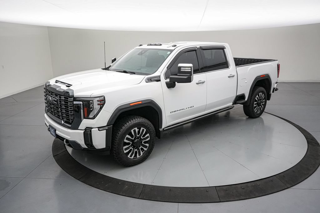 Used 2024 GMC Sierra 2500 Denali Ultimate AWD/4WD image 10