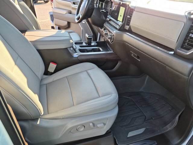 Used 2024 GMC Sierra 1500 SLT w/ SLT Premium Package AWD/4WD image 36