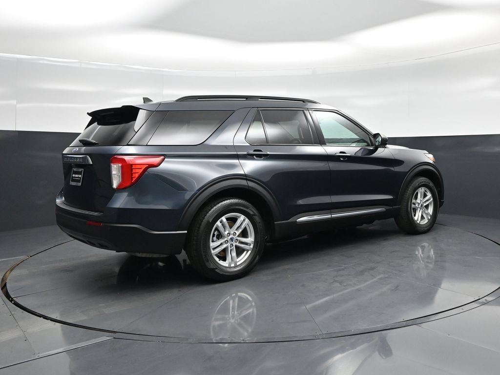 Certified 2023 Ford Explorer XLT RWD image 25