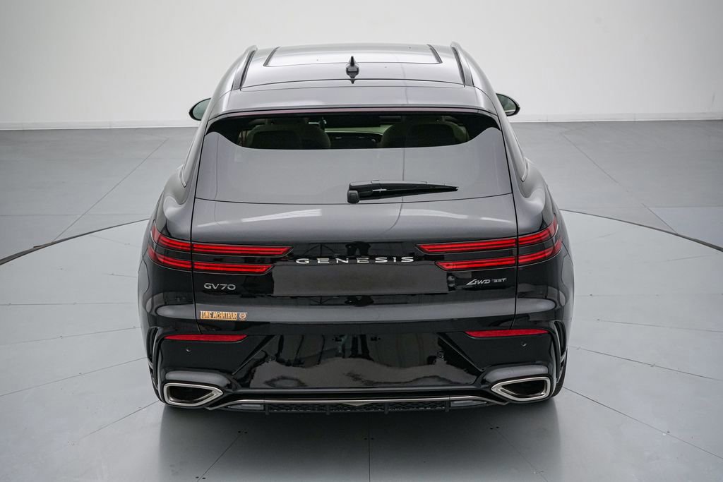 Used 2026 Genesis GV70 3.5T Sport Prestige image 4