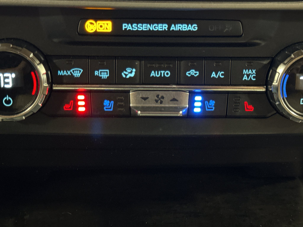 Certified 2022 Ford F250 Lariat w/ Lariat Ultimate Package image 15