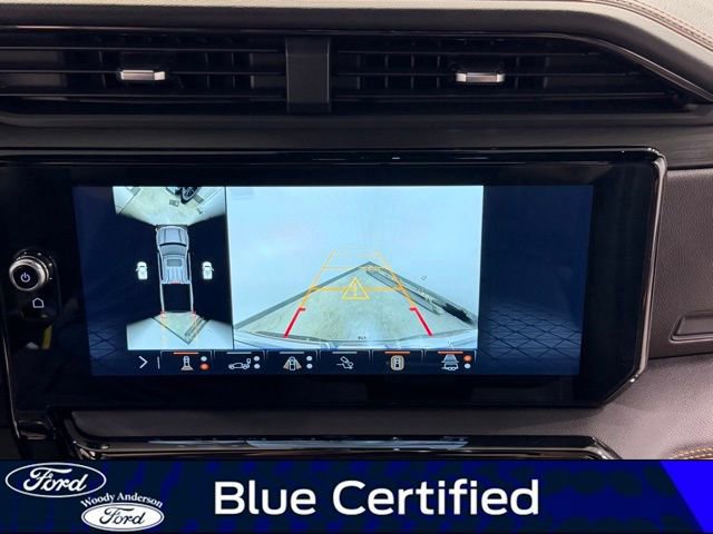 Used 2024 GMC Sierra 1500 AT4 w/ AT4 Preferred Package image 16