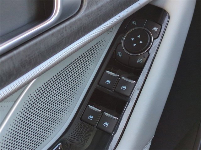 Certified 2025 Ford Explorer Platinum w/ Ultimate Package image 24