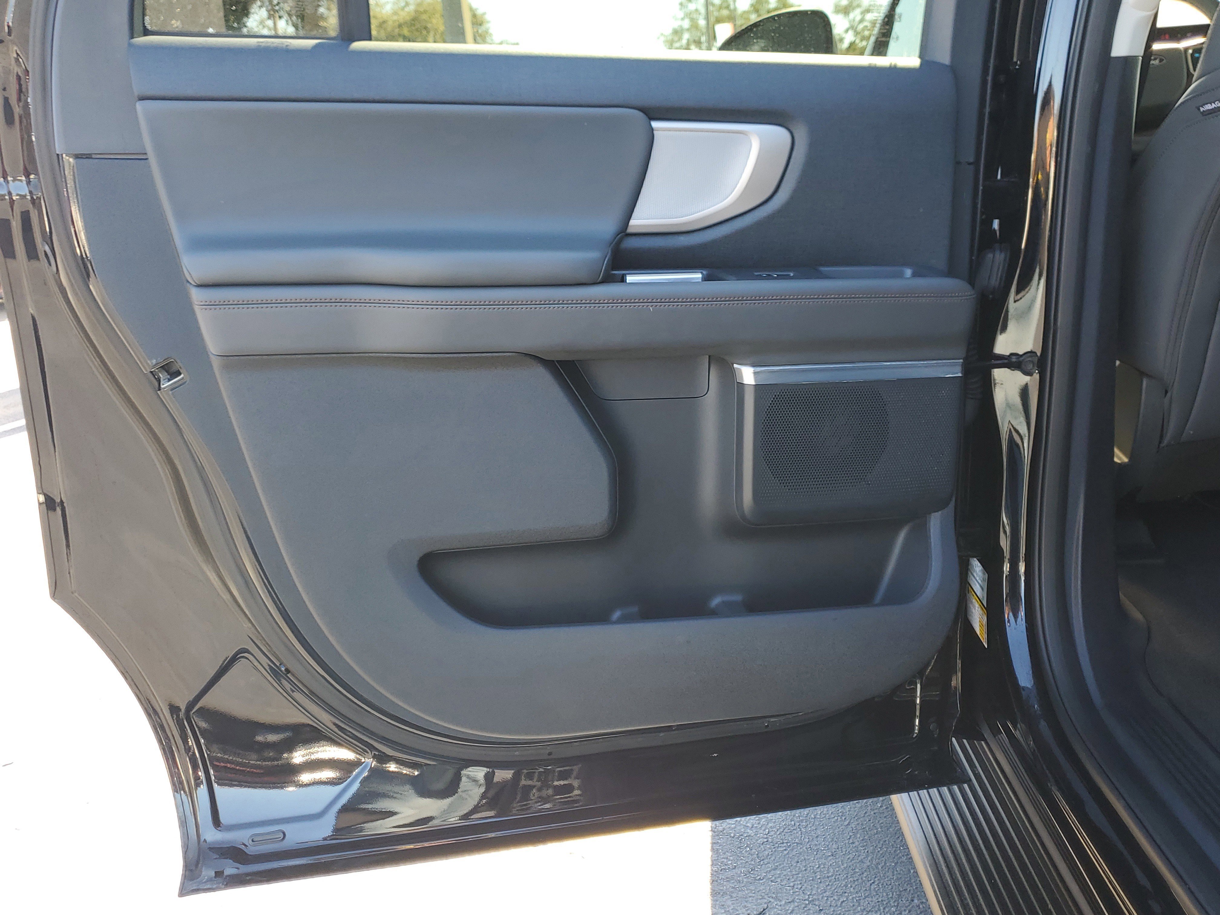 Certified 2025 Ford Expedition Max Active image 10