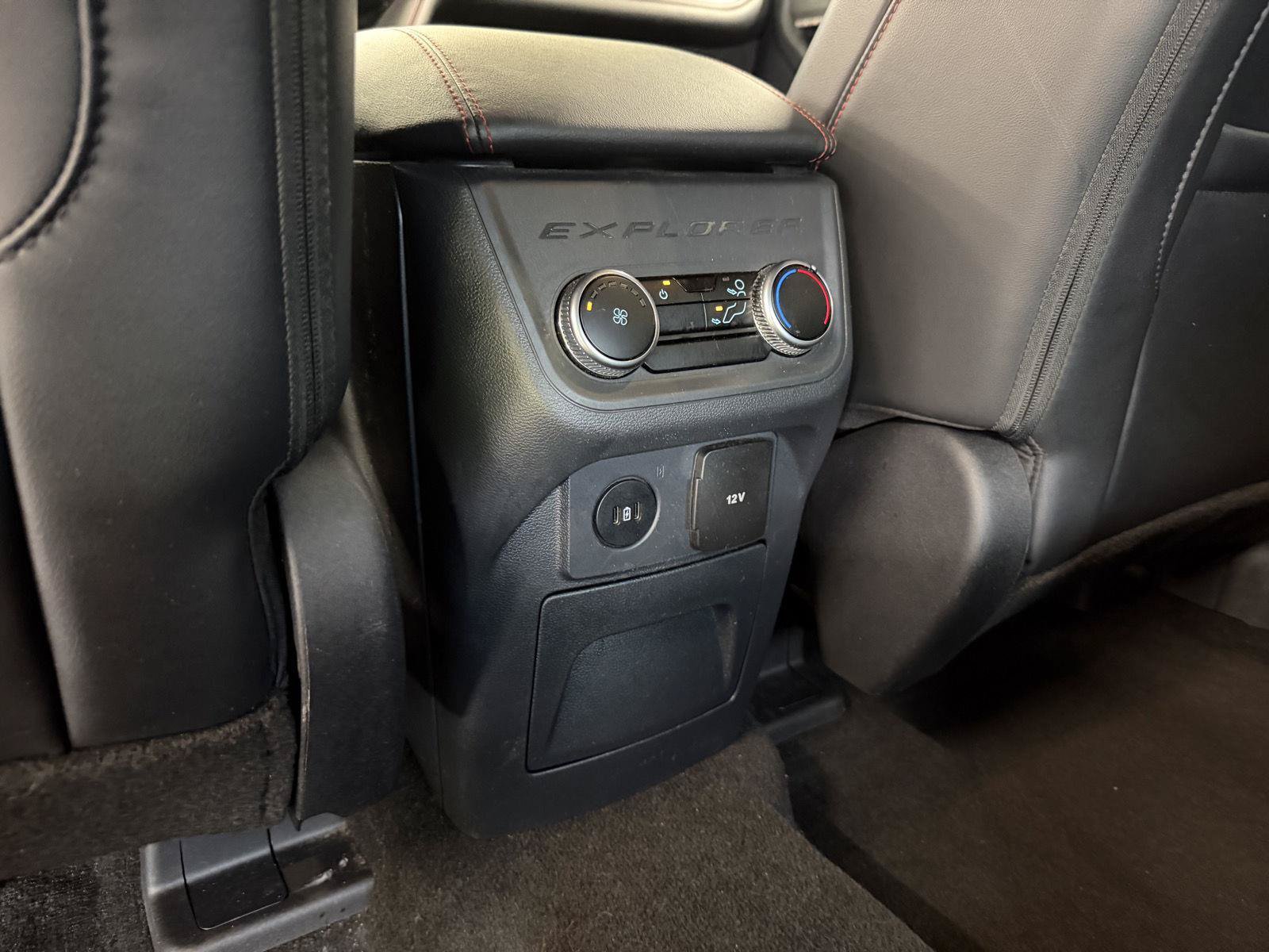 Certified 2026 Ford Explorer ST-Line AWD/4WD image 25