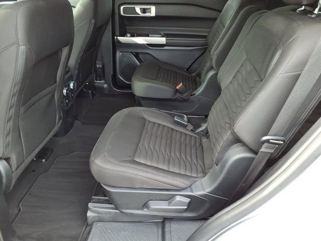 Certified 2021 Ford Explorer XLT image 19