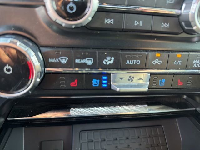 Certified 2023 Ford F150 Platinum w/ Equipment Group 701A High image 12