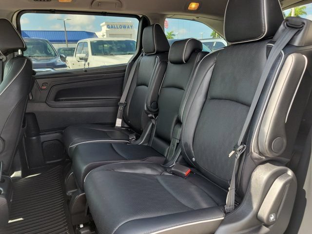 Used 2024 Honda Odyssey Elite image 15