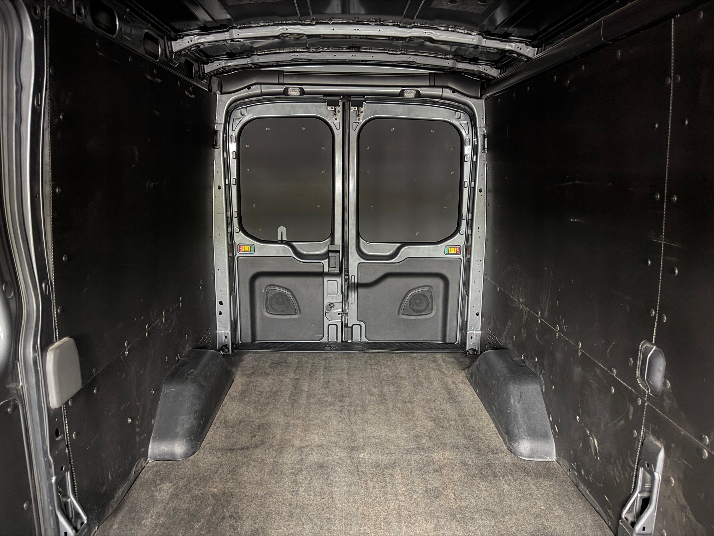 Certified 2023 Ford Transit 250 Medium Roof AWD w/ Interior Upgrade Package image 31