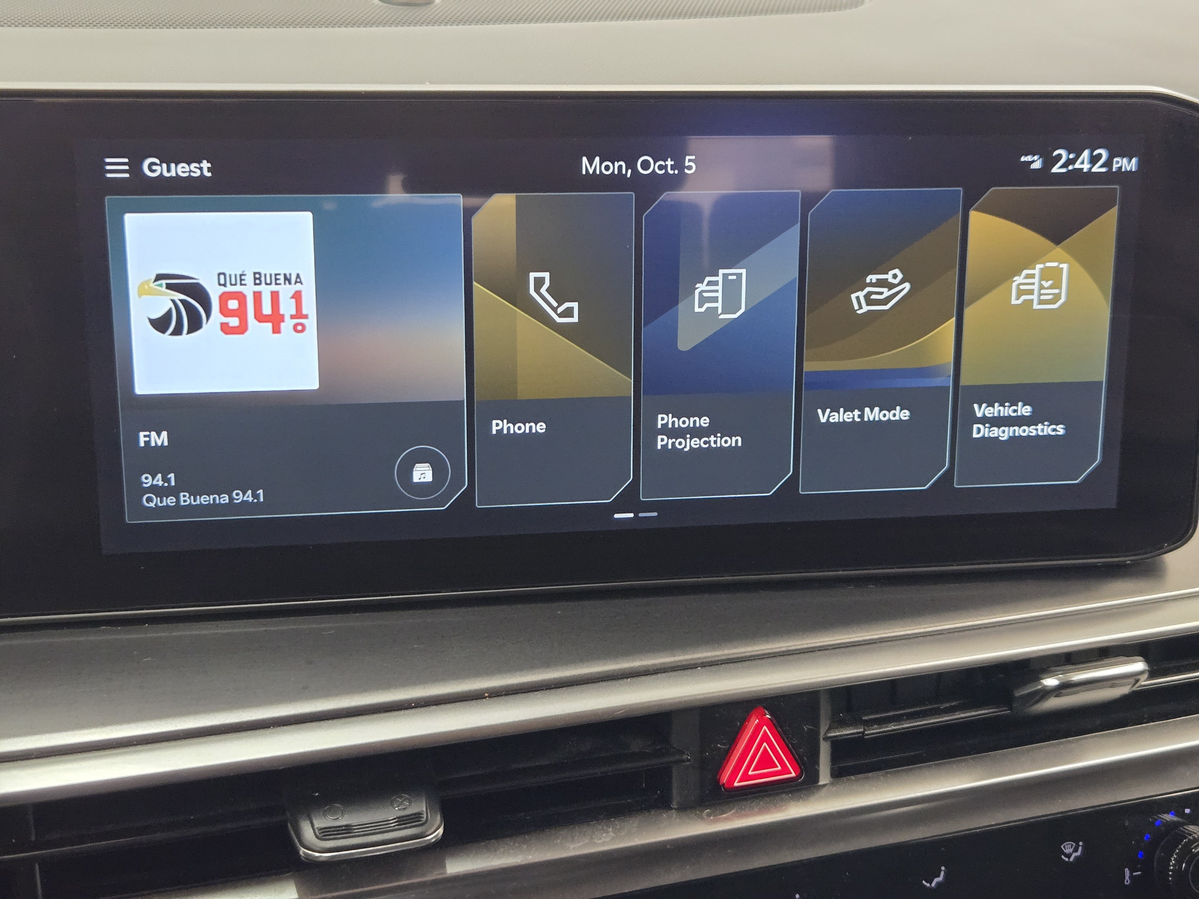 Used 2025 Kia Sorento LX FWD image 18