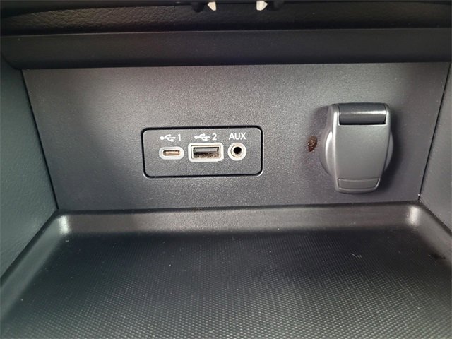 Used 2020 Nissan Sentra SV w/ SV Premium Package image 17