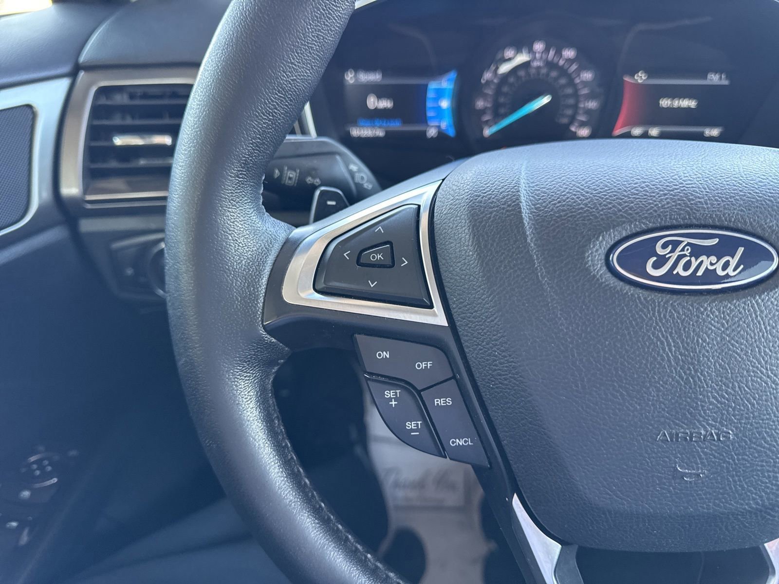 Certified 2018 Ford Fusion SE w/ Fusion SE Technology Package image 30