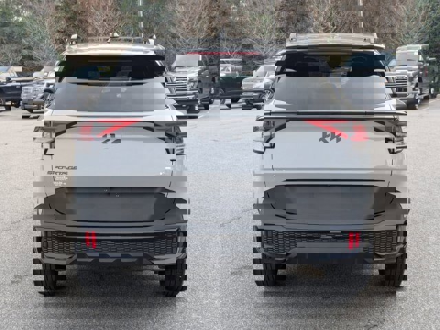 Used 2025 Kia Sportage X-Line w/ Premium Package image 4