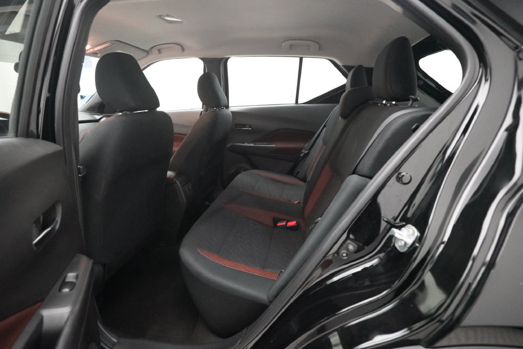 Used 2023 Nissan Kicks SR FWD image 15