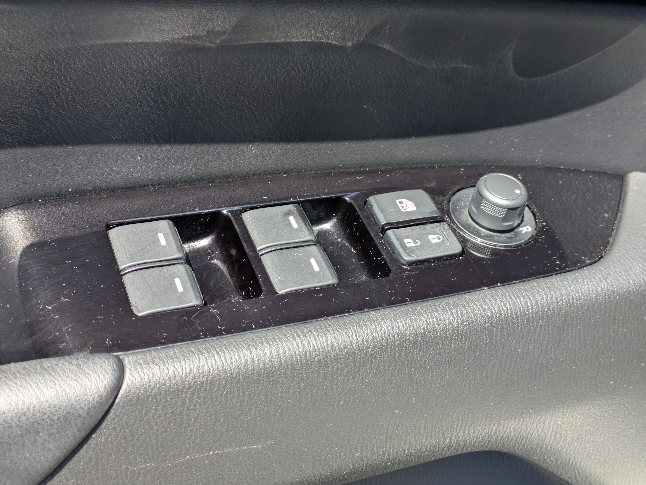 Used 2019 MAZDA CX-5 Touring FWD image 11