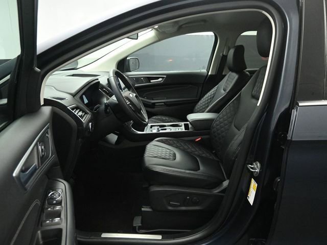 Certified 2024 Ford Edge Titanium AWD/4WD image 10