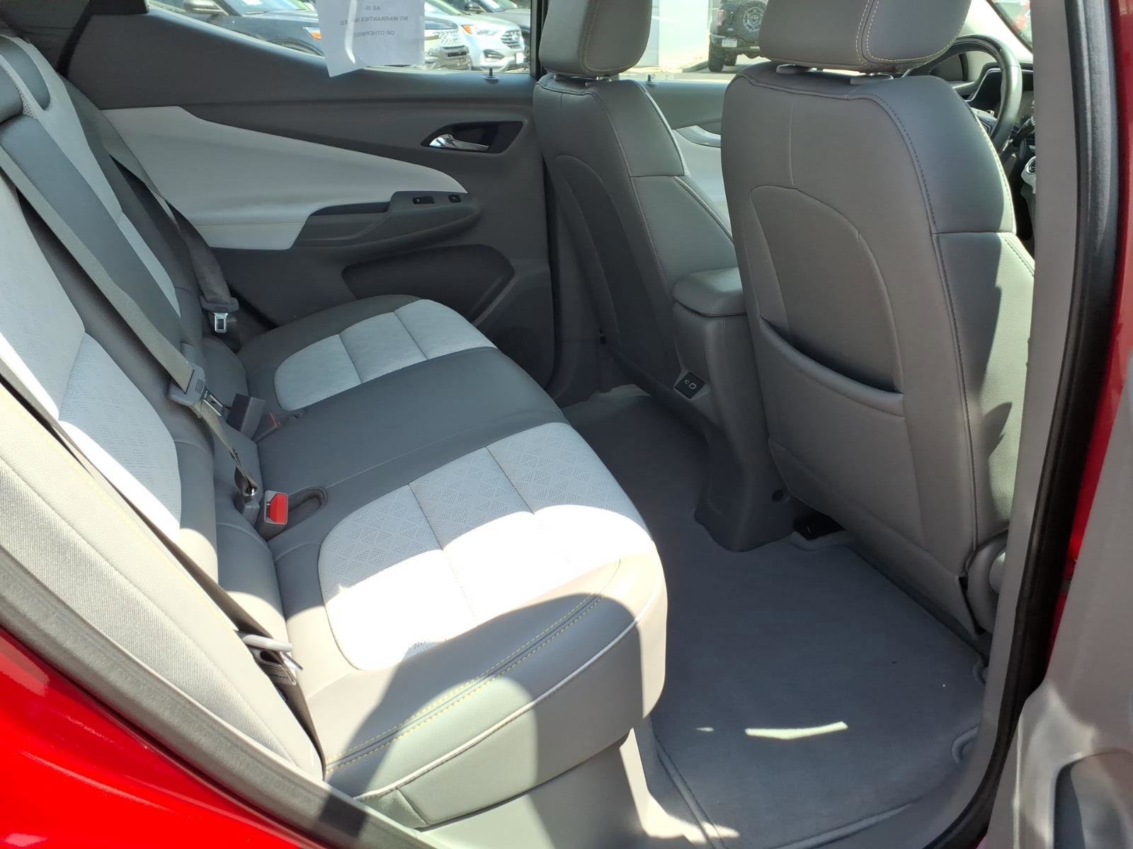 Used 2022 Chevrolet Bolt EUV Premier w/ Launch Edition image 26