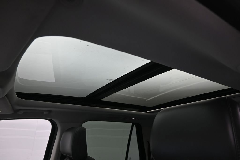 Certified 2025 Ford Expedition Max Active AWD/4WD image 21