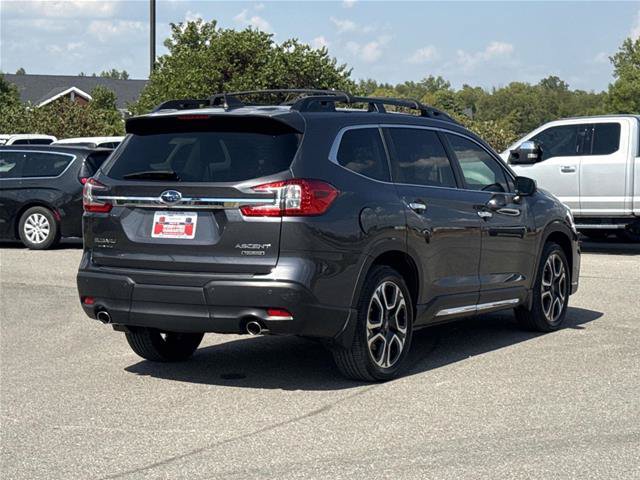 Used 2023 Subaru Ascent Touring AWD/4WD image 4