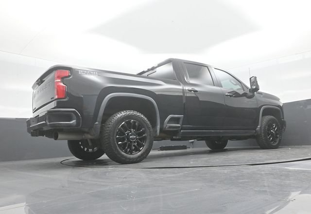 Used 2025 Chevrolet Silverado 2500 LTZ w/ LTZ Plus Package AWD/4WD image 22