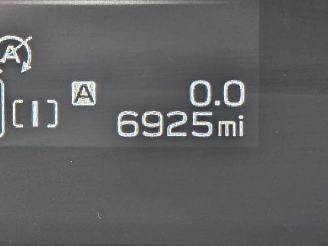 Used 2025 Subaru Crosstrek 2.0i Premium w/ Convenience Package #2 image 32