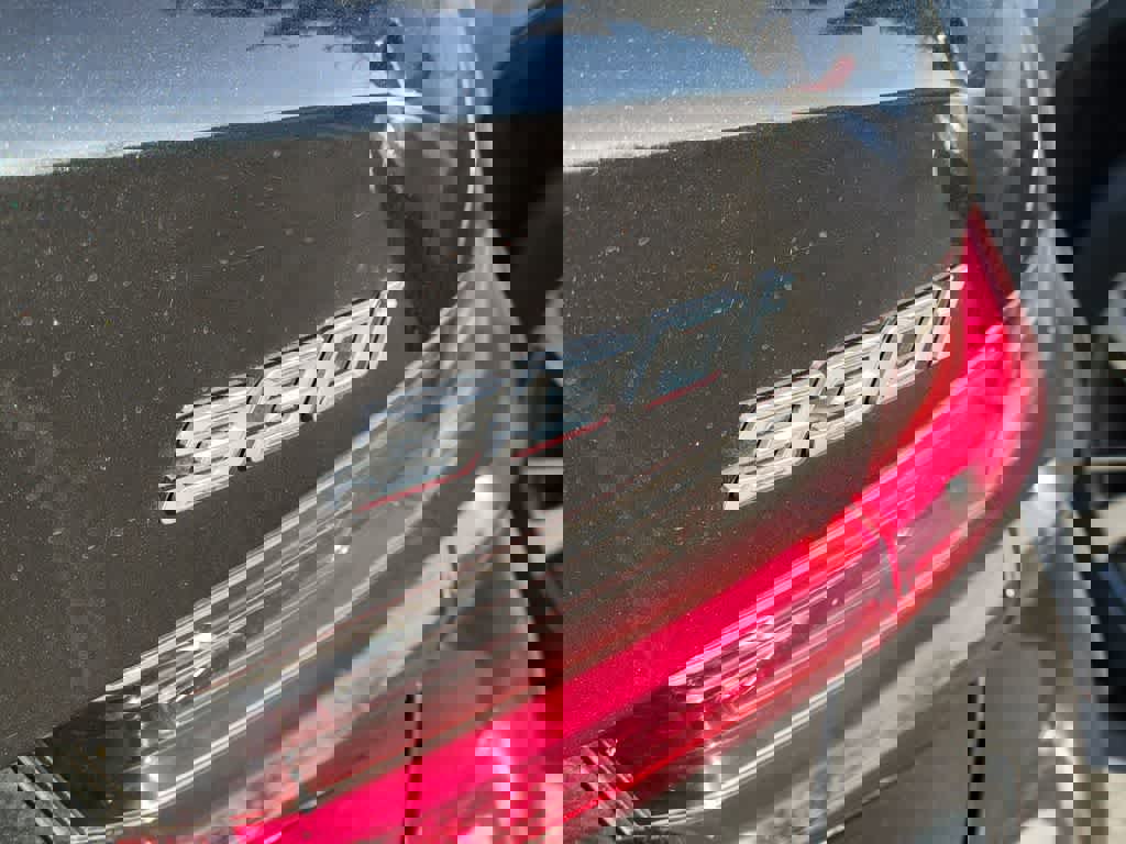 Used 2019 BMW 330i Sedan w/ Convenience Package image 6