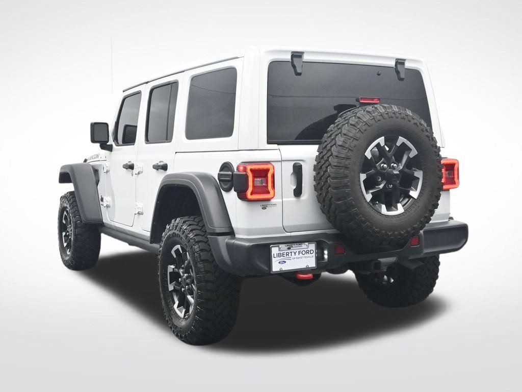 Used 2025 Jeep Wrangler Unlimited Rubicon w/ Convenience Group AWD/4WD image 9