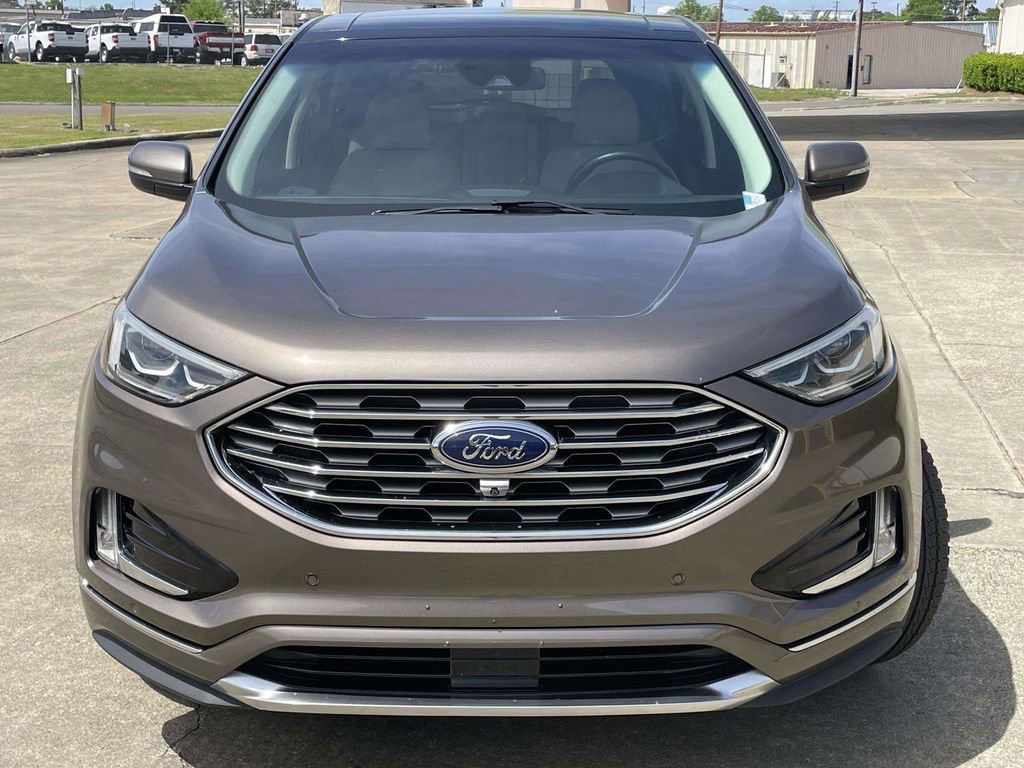 Certified 2019 Ford Edge Titanium w/ Equipment Group 301A image 8