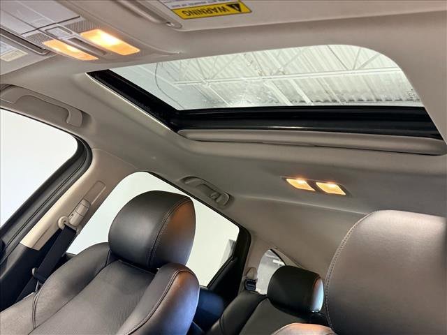 Used 2023 MAZDA CX-9 Touring image 19