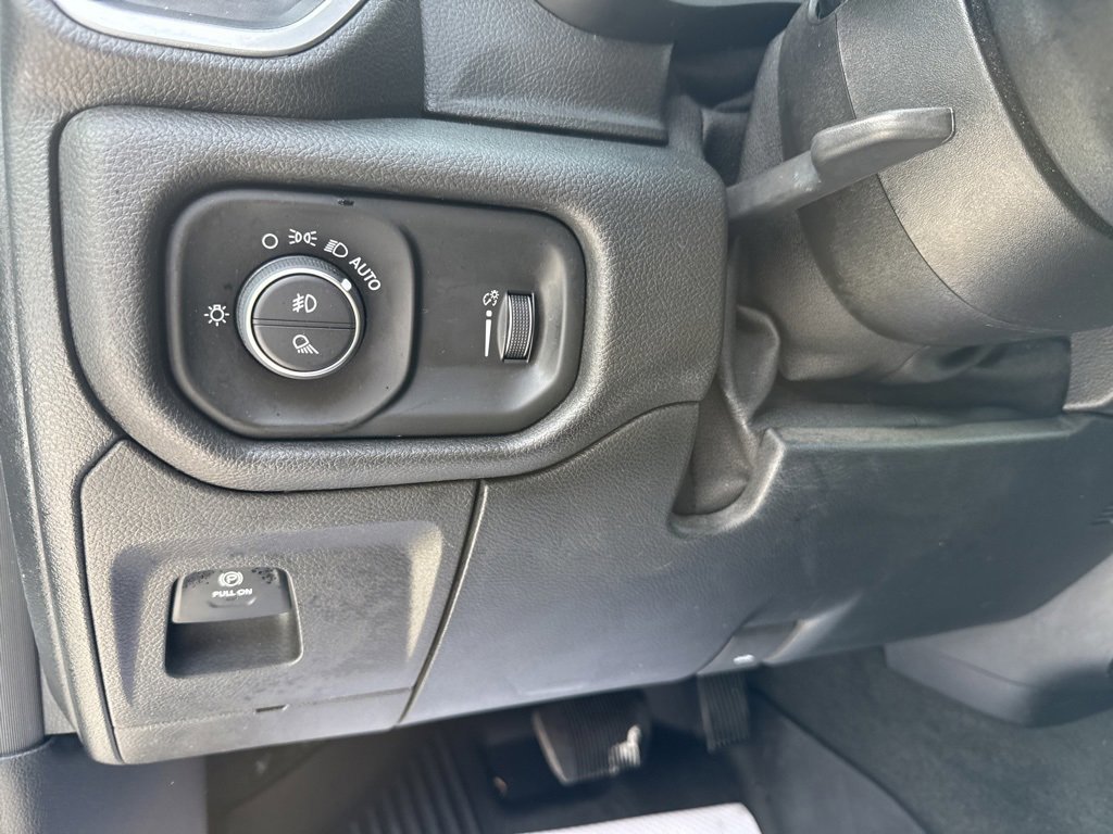 Used 2021 RAM 1500 Big Horn image 15