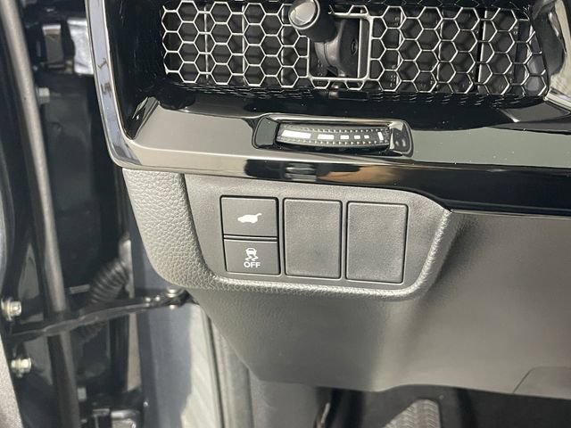 Used 2025 Honda CR-V EX-L image 15